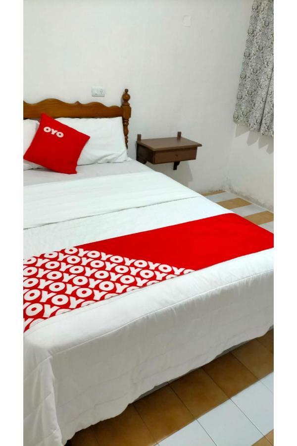 Oyo Hotel El Arabe, Халапа Экстерьер фото